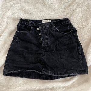 Cross cross button denim mini skirt